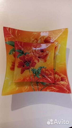 Набор тарелок