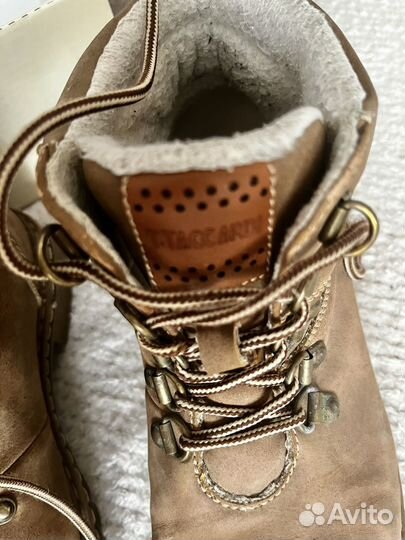 Ботинки демисезонные женские 36