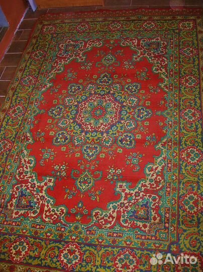 Продается ковер