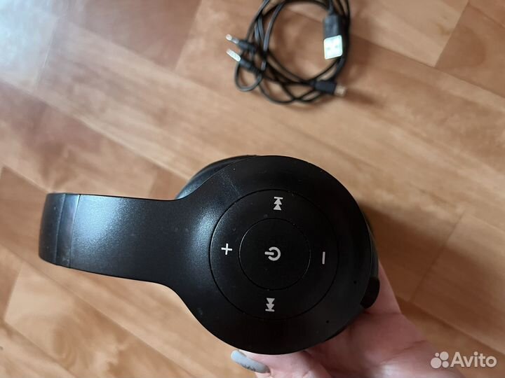 Беспроводные наушники