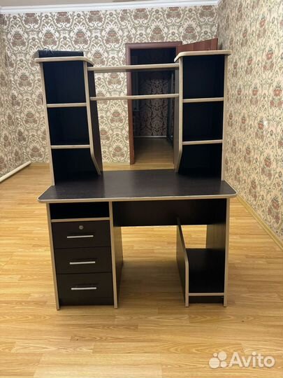 Компьютерный стол бу
