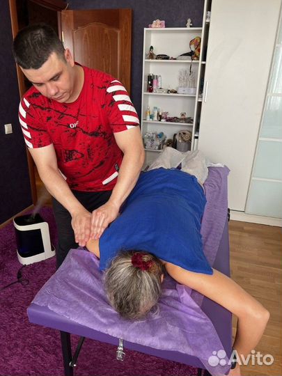 Массажист