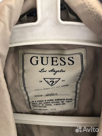 Плащ женский 44 размер guess