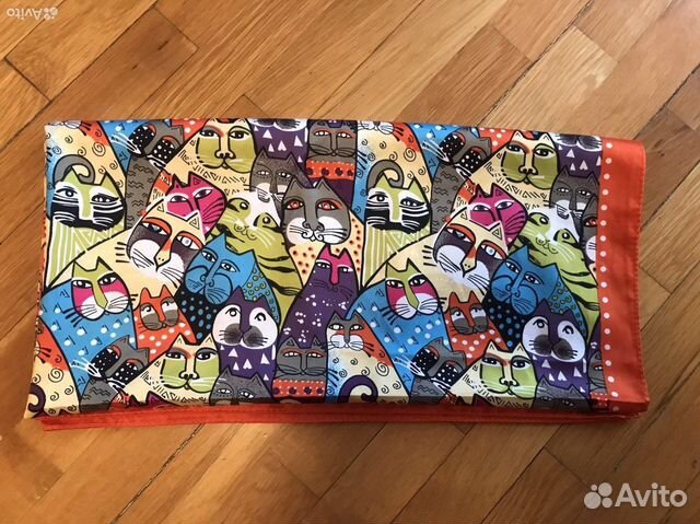 Платок шелковый женский