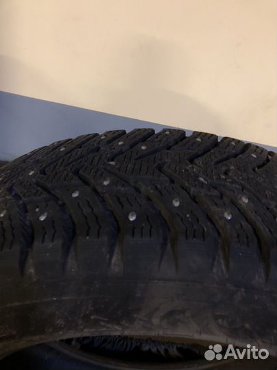 Nokian Tyres Hakkapeliitta 8 SUV 215/65 R17 103T