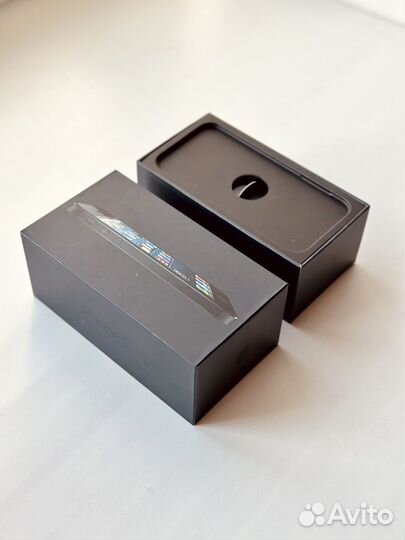 Коробка для iPhone 5, 16 Gb, black