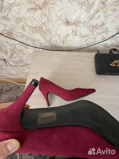 Туфли женские 39,5 размер. Абсолютно новые