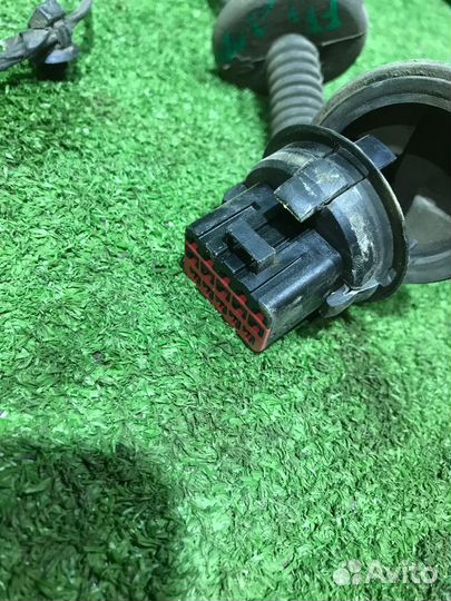 Проводка задней двери Ford Focus 1