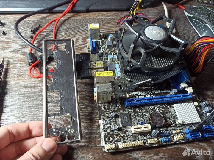 Мат. плата ASRock H61M-HVS LGA1155 (1канал)