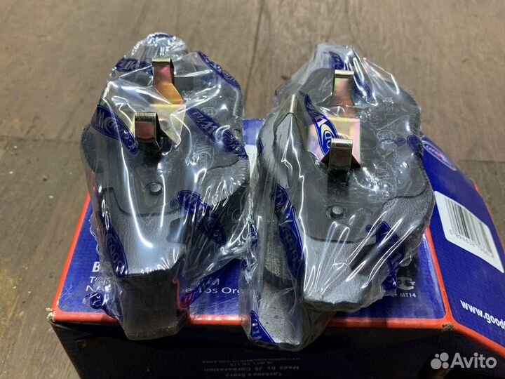 Колодки тормозные дисковые передние goodwill 41060