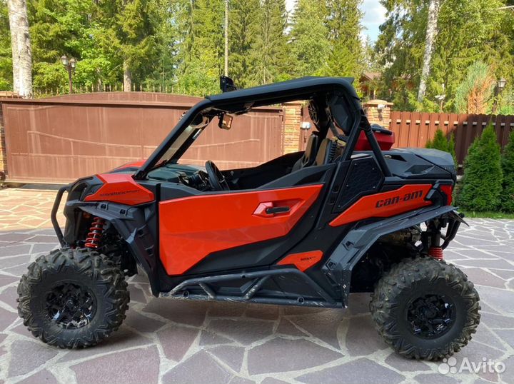 BRP CAN-AM maverick sport 1000 R