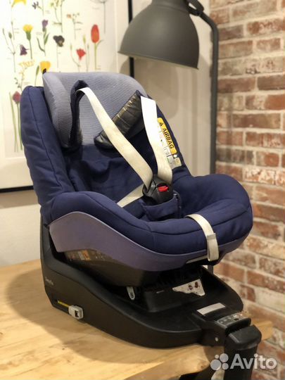 Автокресло Maxi-Cosi 2wayPearl + база изофикс
