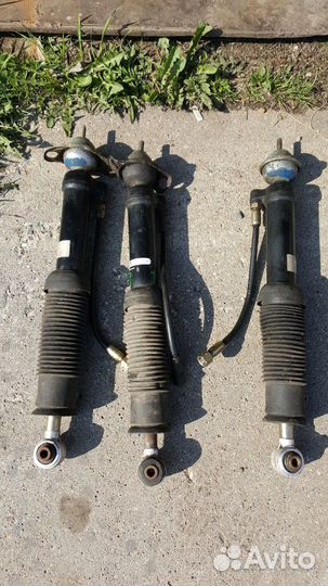 Гидравлические стойки на Mercedes S-class W140