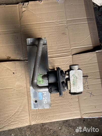 Радиатор кондиционера испаритель Мерседес 210