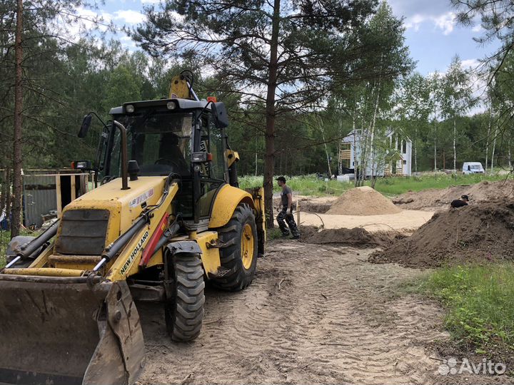 Эксковатор-погрузчик