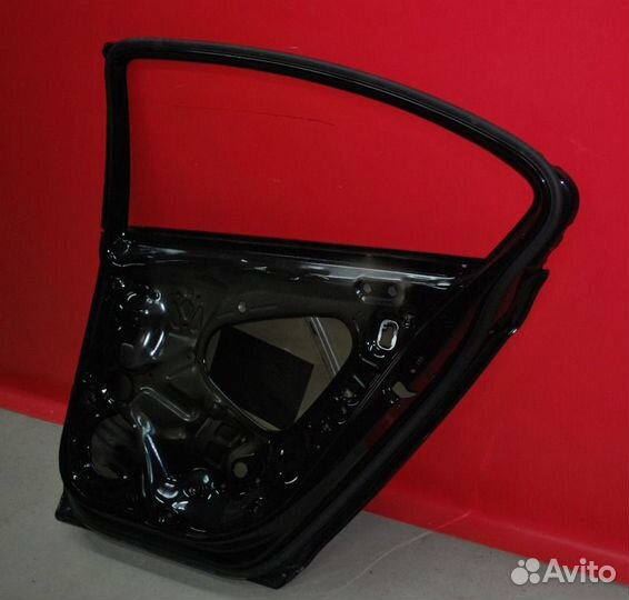 Дверь задняя правая Volkswagen Passat