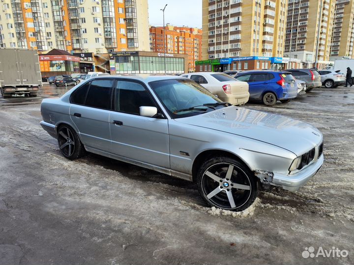 BMW 5 серия 2.0 МТ, 1994, 150 000 км