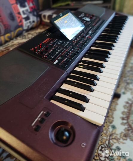 Синтезатор korg PA 1000