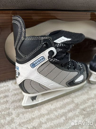 Хоккейные коньки bauer 29 размер