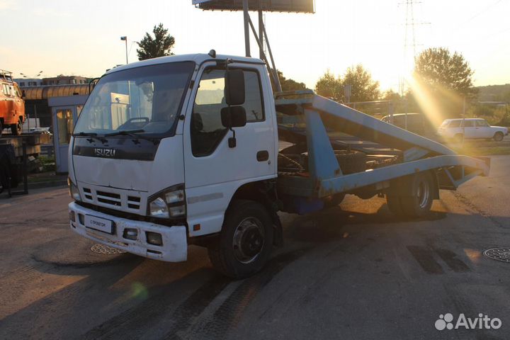 Isuzu Elf (N-series), 2010