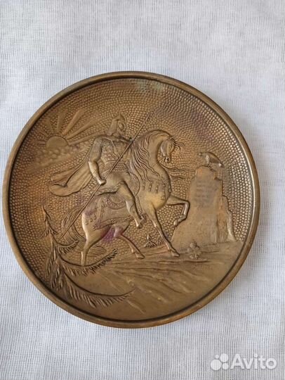 Винтажные тарелки