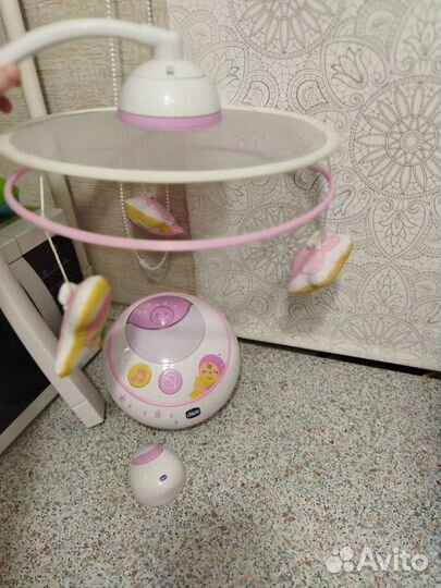 Мобиль на кроватку chicco«Волшебные звезды»