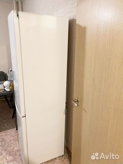 Холодильник