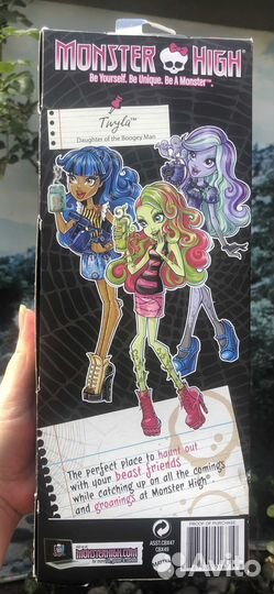 Monster High Twyla Coffin Bean