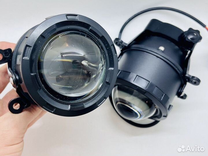 Противотуманные фары Honda BI-LED Premium