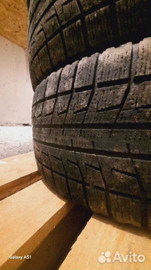 Bridgestone Blizzak Revo2 215/55 R17