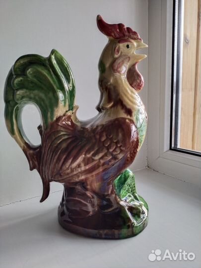 Статуэтка петух