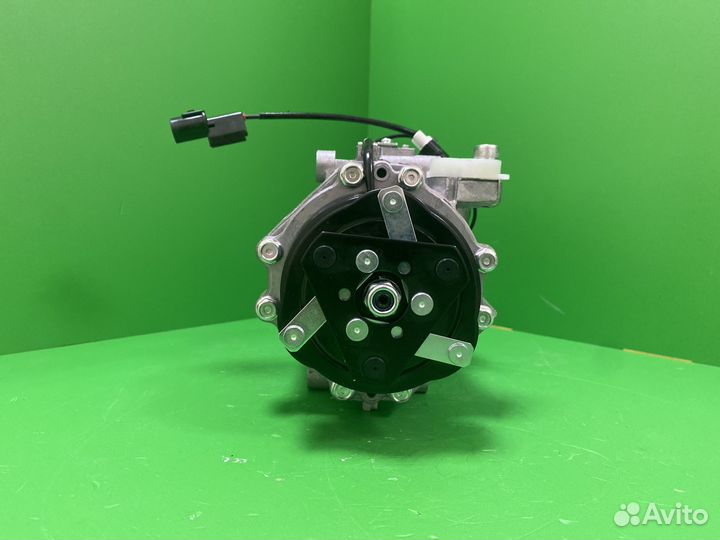 Компрессор кондиционера Mitsubishi Lancer X