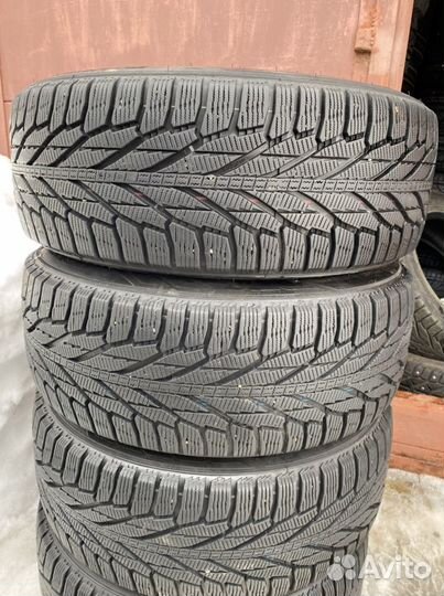 Nokian Tyres Hakkapeliitta R2 SUV 225/60 R17