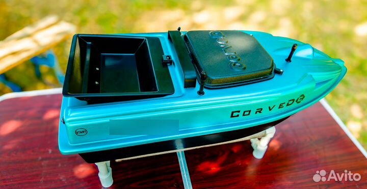 Прикормочный кораблик