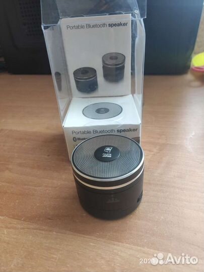 Блютуз колонка