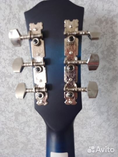Продам гитару
