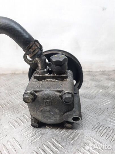 Насос для Nissan Almera N16