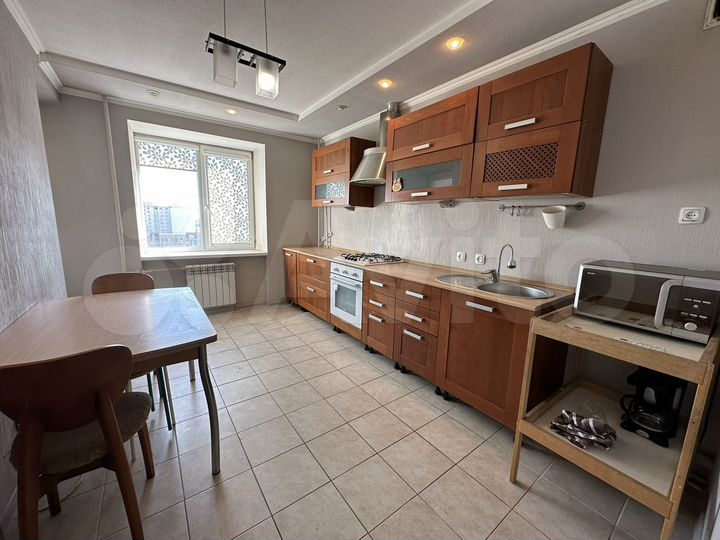 2-к. квартира, 67,5 м², 8/9 эт.
