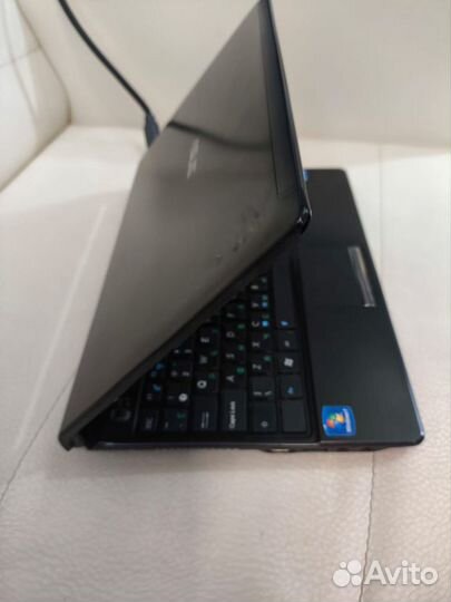 Asus ul20 Intel i3/4gb/320gb/hd3000