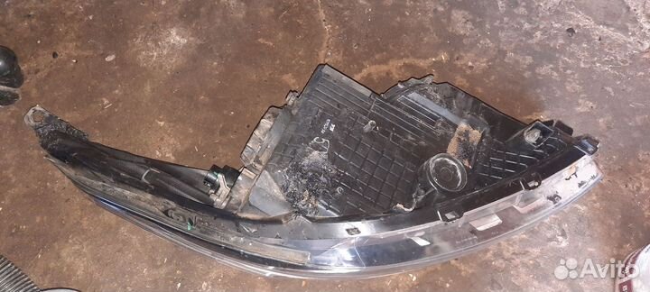 Фара левая KIA ceed 2 2013 года