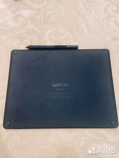 Wacom intous m bluetooth