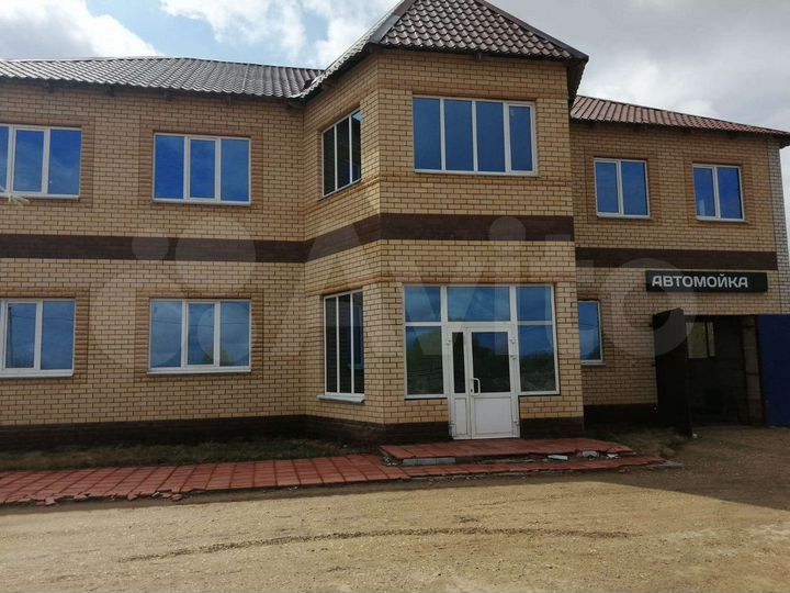 Дом 380 м² на участке 10 сот.