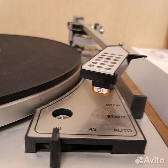 Проигрыватель винила BSR P157