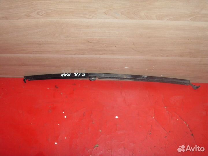 Направляющая стекла двери Toyota Corolla E12