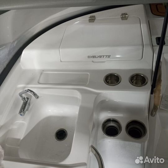 Катер Velvette 24