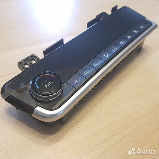 Новый блок климат-контроля Kia Seltos