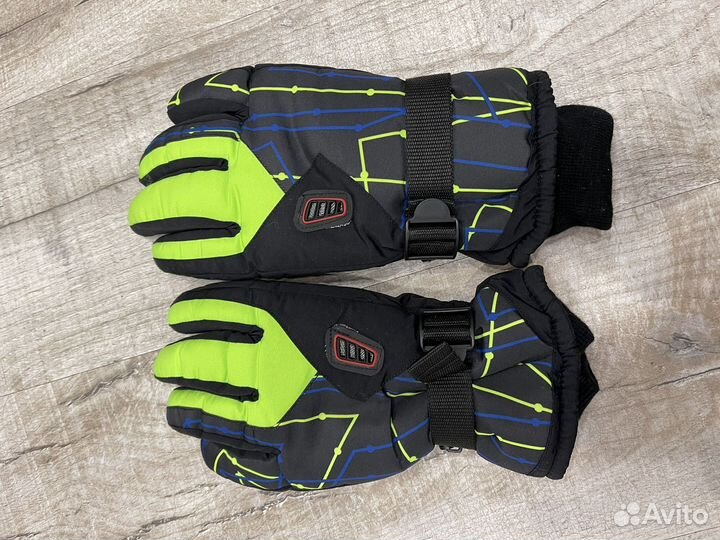 Перчатки горнолыжные подростковые