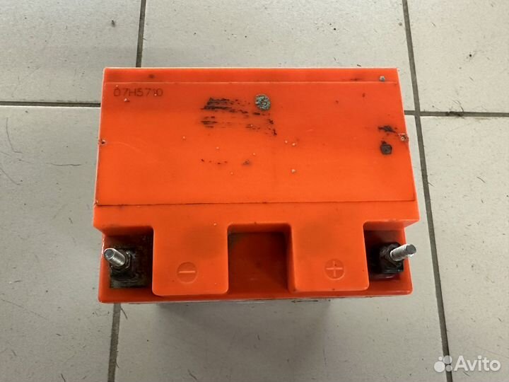 Аккумулятор на гидроцикл