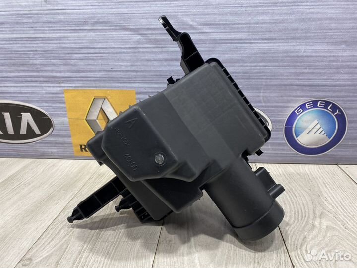 Корпус воздушного фильтра Nissan X-trail T32