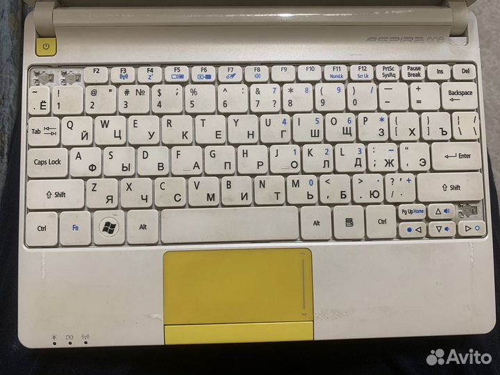 Нетбук acer aspire one happy2